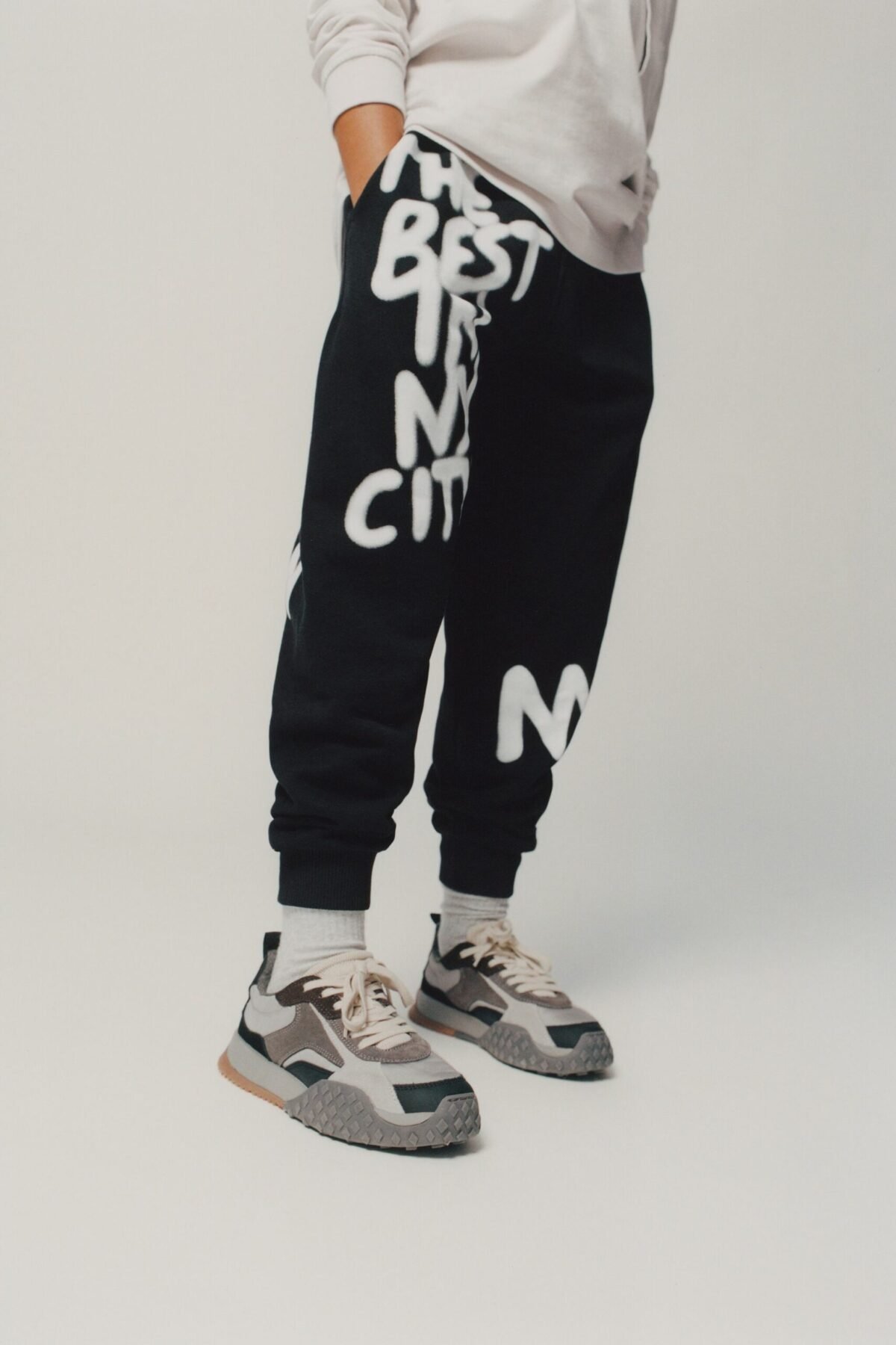 Erkek Çocuk Graffiti Baskılı Eşofman