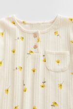 Kız Bebek Çiçekli T-Shirt - Görsel 3