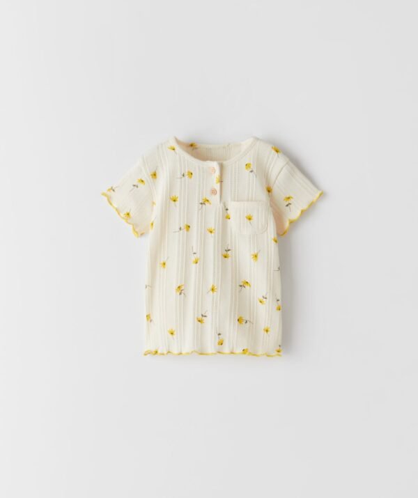 Kız Bebek Çiçekli T-Shirt