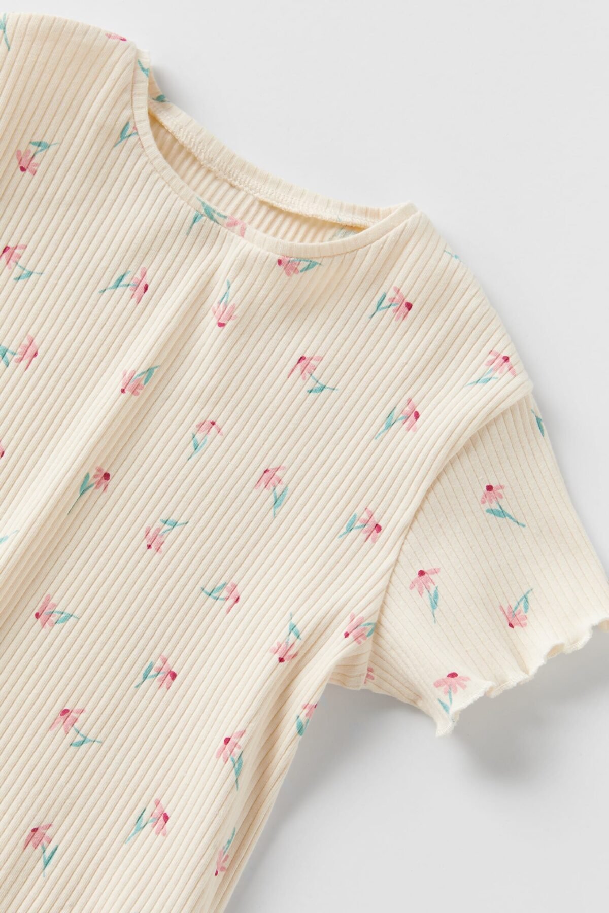 Kız Bebek Çiçekli Fitilli T-Shirt - Görsel 2