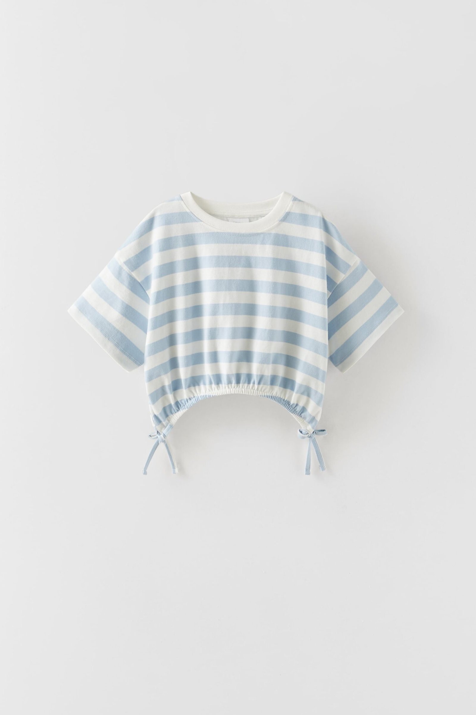 Kız Çocuk Çizgili Crop T-Shirt 0 Kız Çocuk Çizgili Crop T-Shirt - Görsel 1