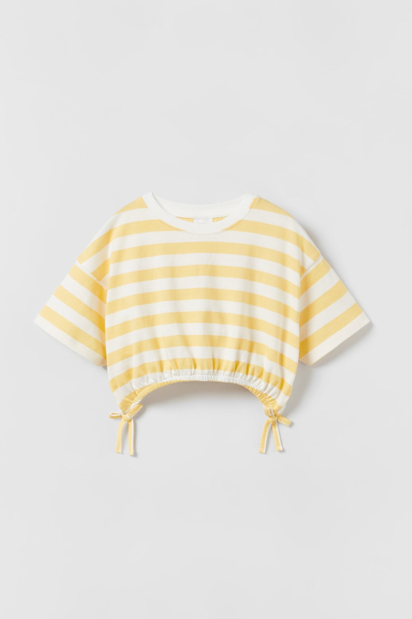 Kız Çocuk Çizgili Crop T-Shirt 0 Kız Çocuk Çizgili Crop T-Shirt - Görsel 1