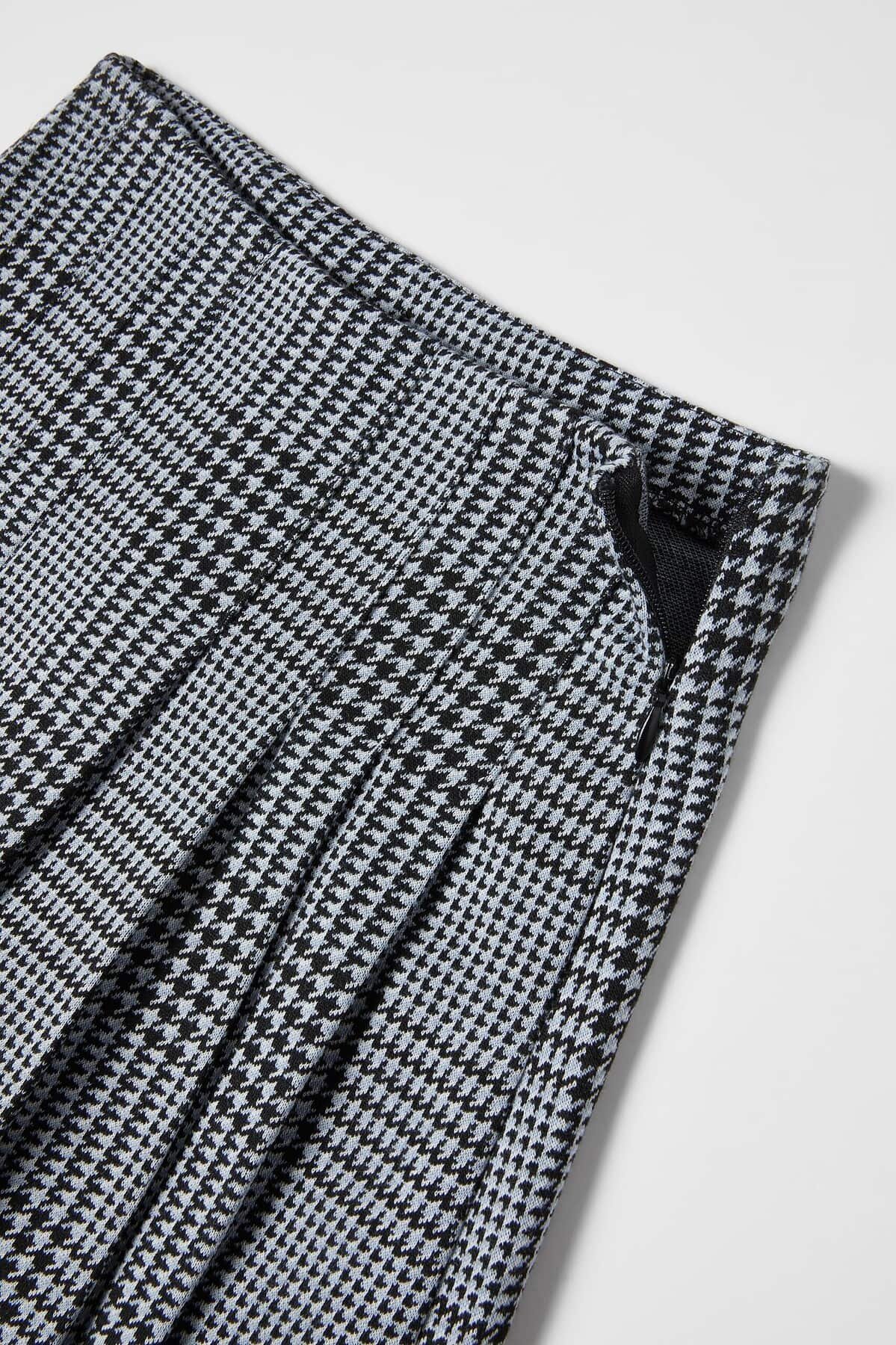 Kız Çocuk Desenli Şort Etek - Görsel 3