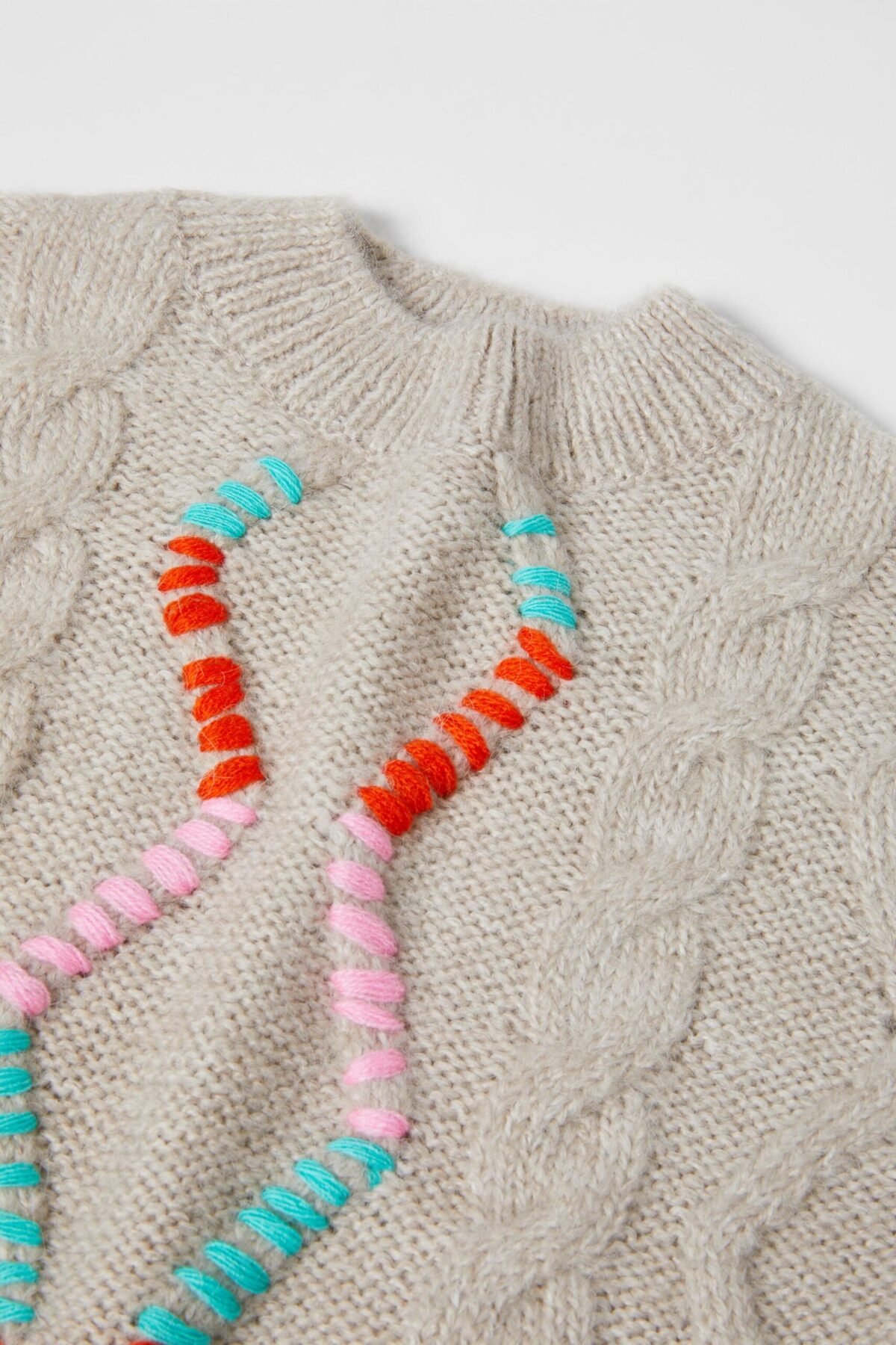 Kız Bebek Desenli Kazak - Görsel 2