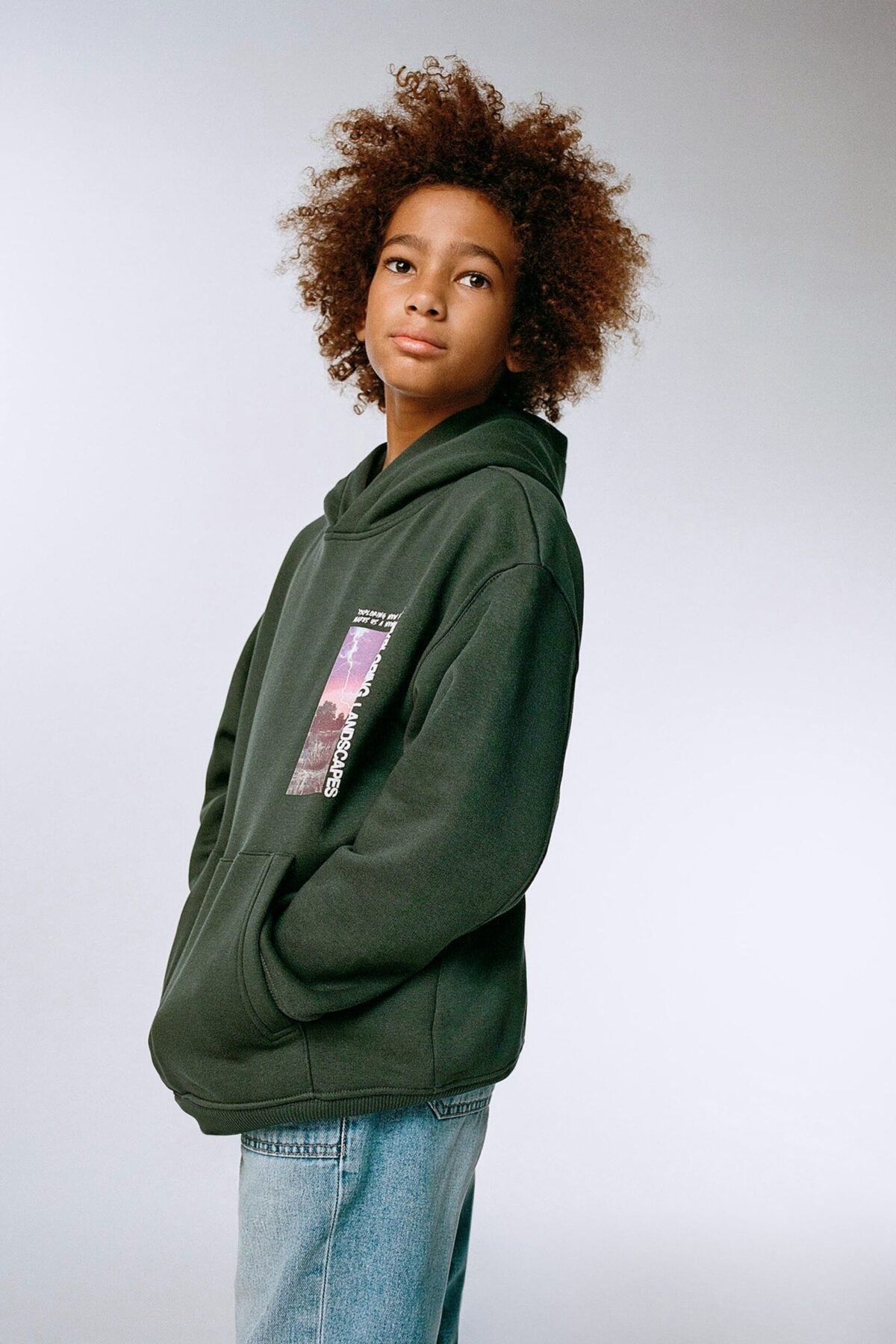 Erkek Çocuk Baskılı Kapüşonlu Sweatshirt - Görsel 2