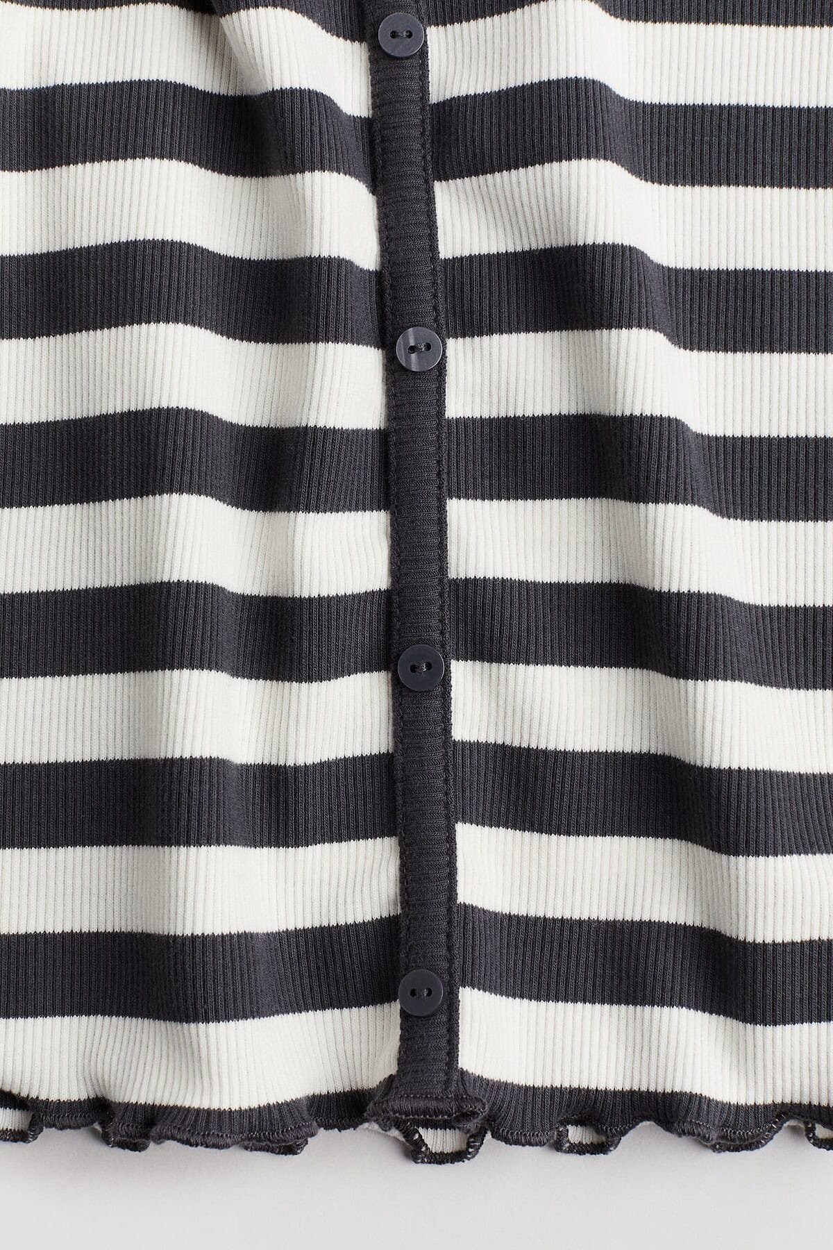 Kız Çocuk Düğme Detaylı T-Shirt - Görsel 2