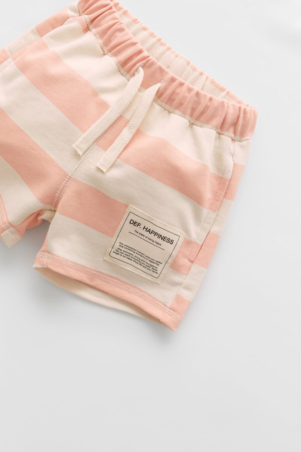 Kız Bebek Çizgili Şort - Görsel 2