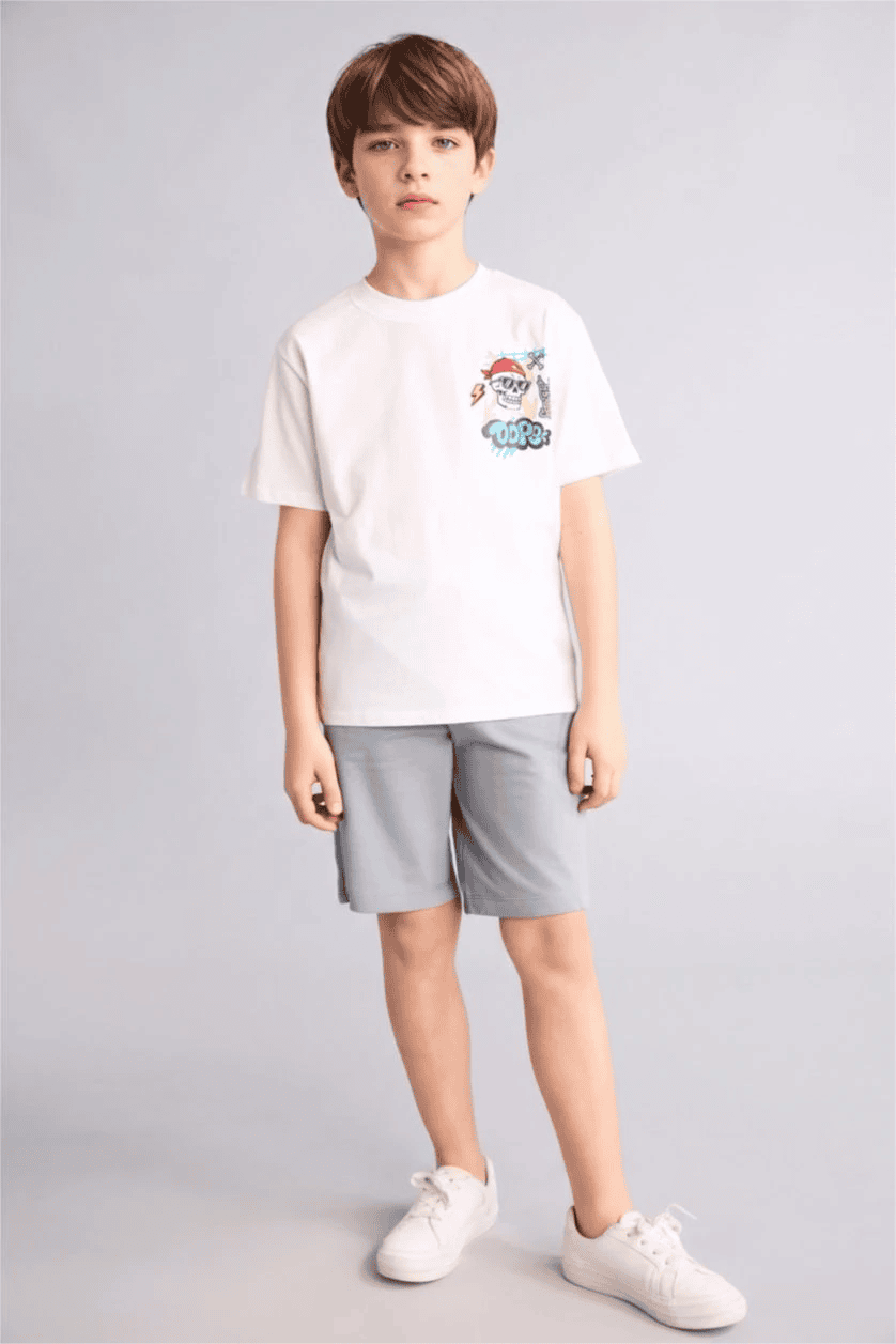 erkek çocuk sırtı baskılı t-shirt beyaz graffiti temalı ZEYDER2195